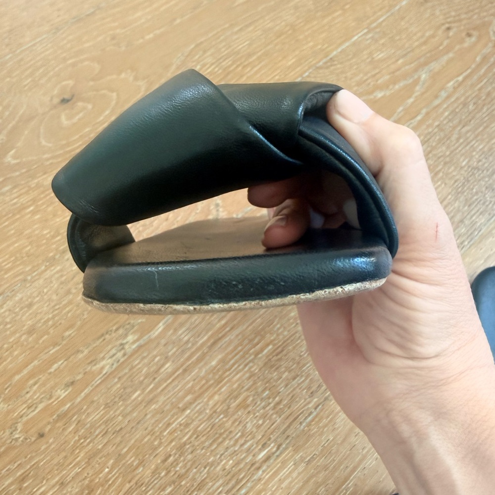 Jenni Kayne Dani Slides in Black. Size 40 - Picture 13 of 14